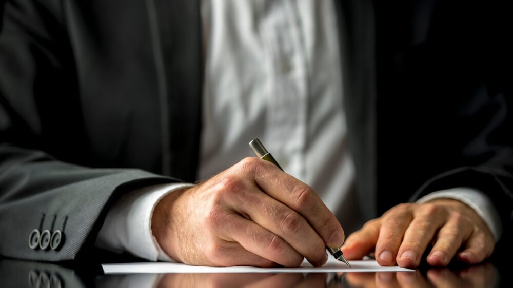 WILLS AND ESTATES